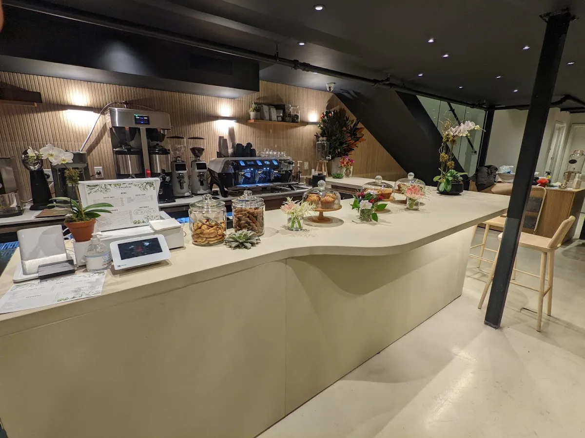 Ariston Coffee Bar