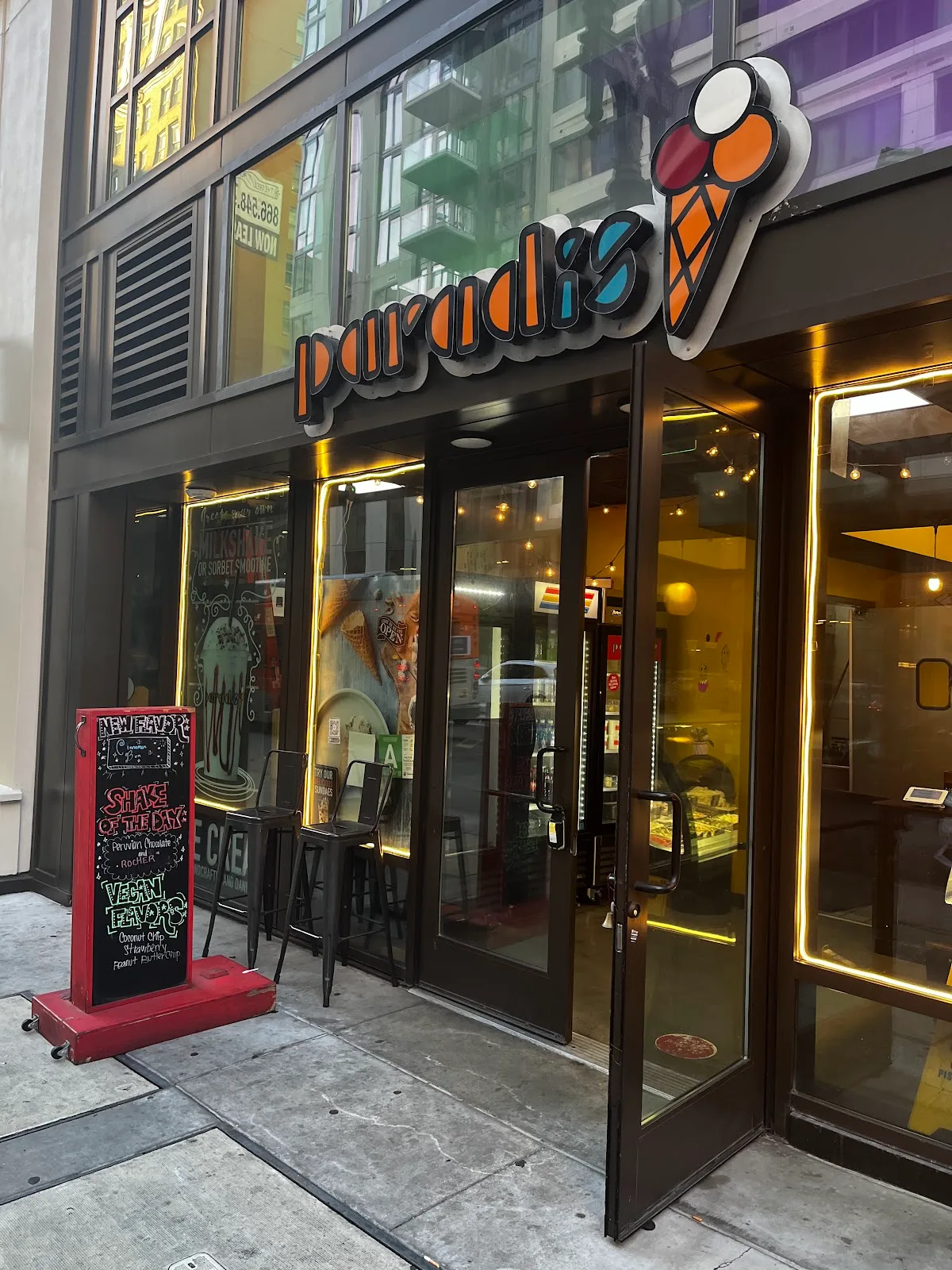 Paradis Ice Cream