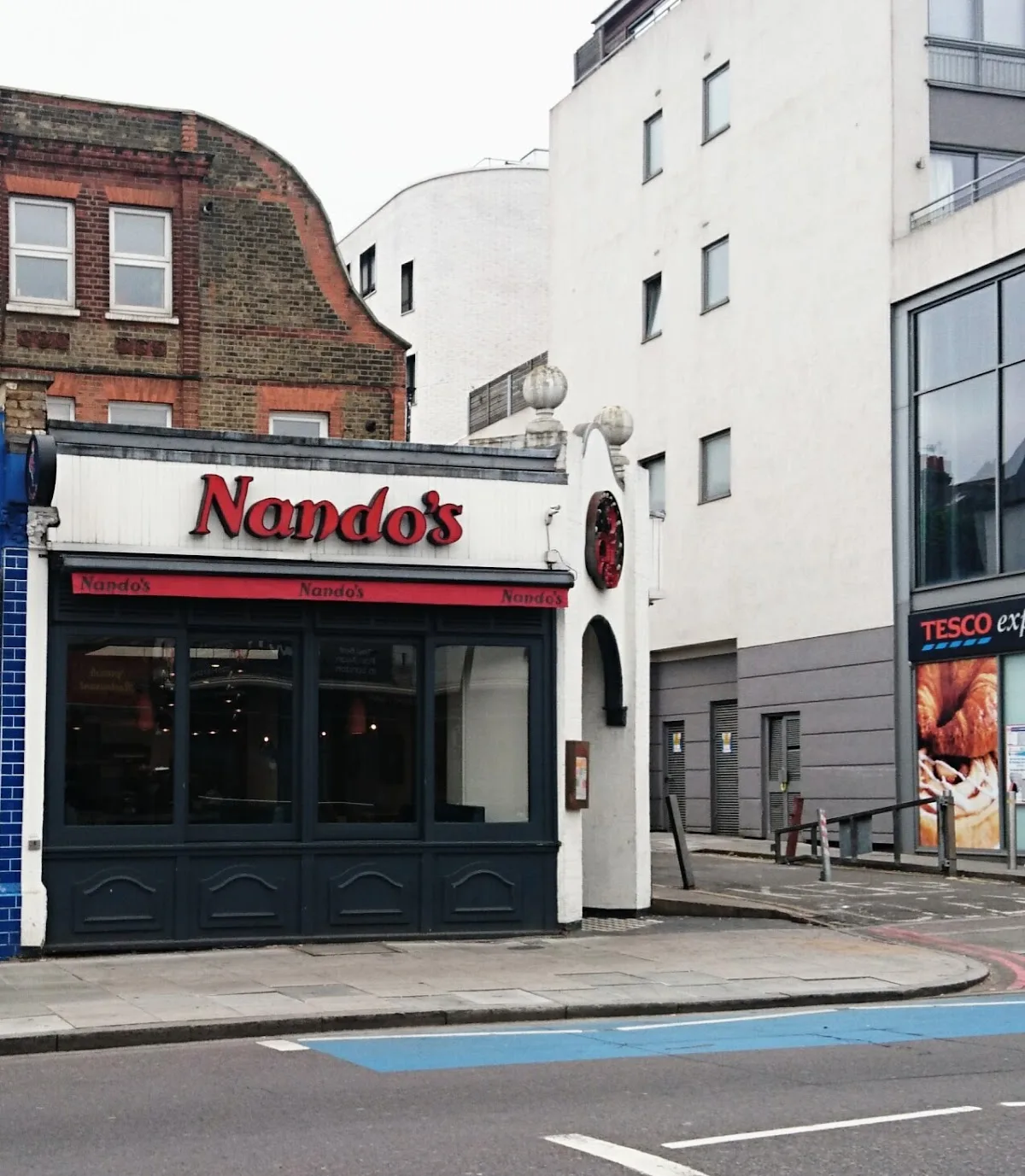 Nando's Clapham - High Street