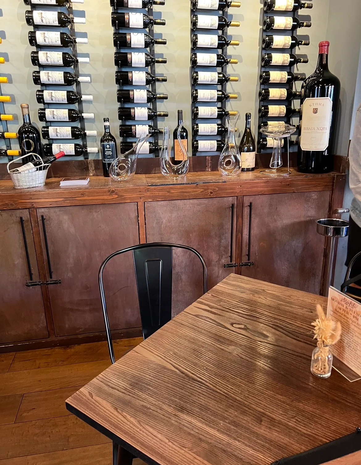 Stafili Wine Cafe
