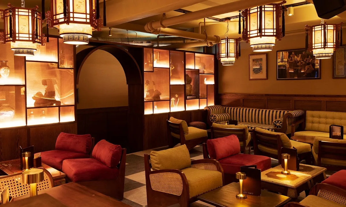 Lucy Wong | Cocktail Bar
