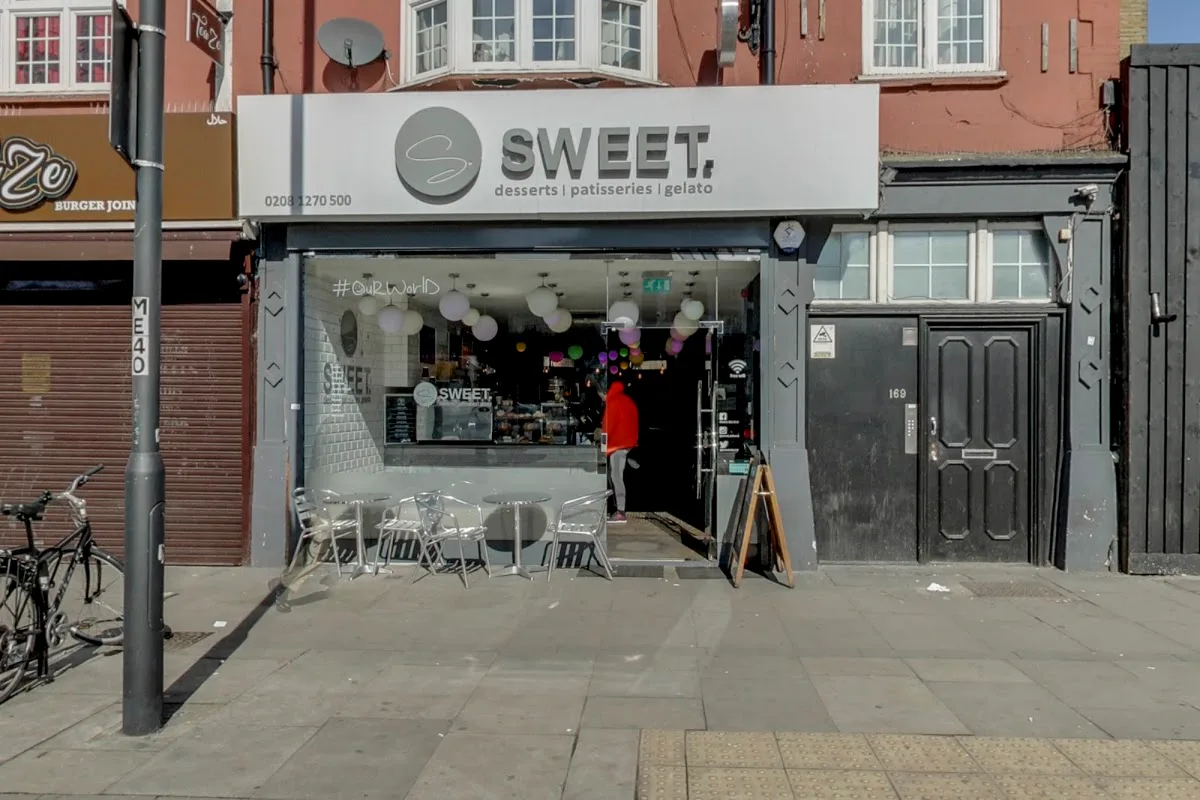 Sweet Café - Stepney