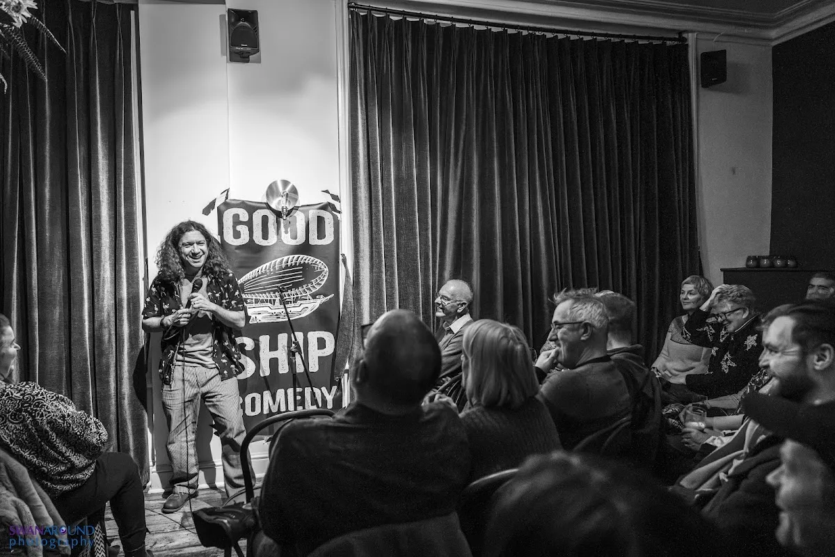 Good Ship Comedy @The Honor Oak