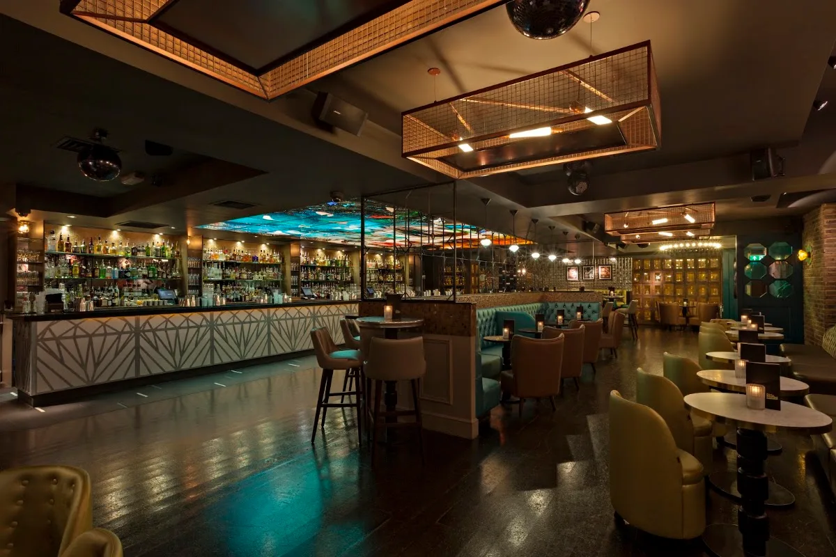Dirty Martini - Cocktail Bar in Bishopsgate