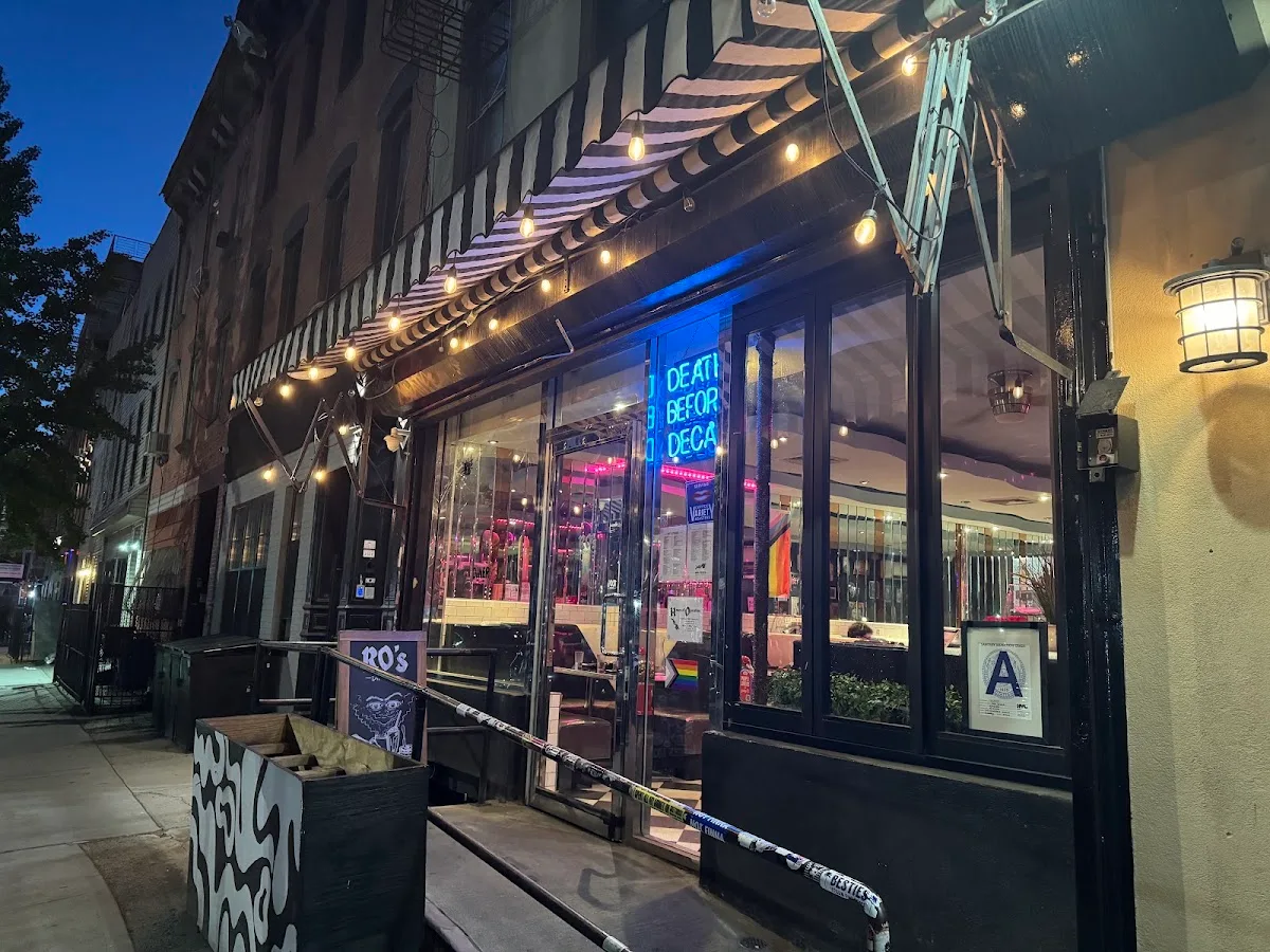 Ro's Diner