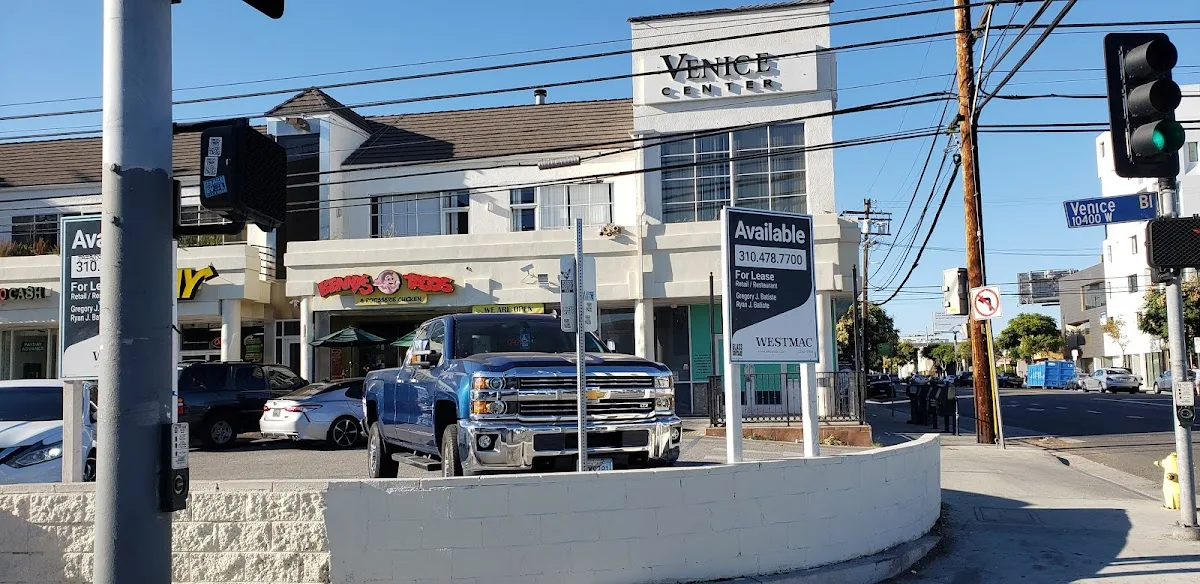Benny's Tacos & Rotisserie Chicken in Culver City 🇲🇽