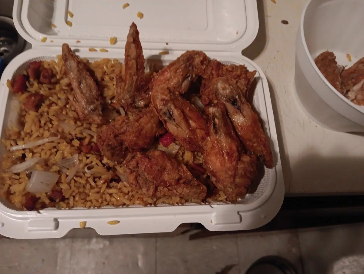 Hardee Chinese & American Cusine