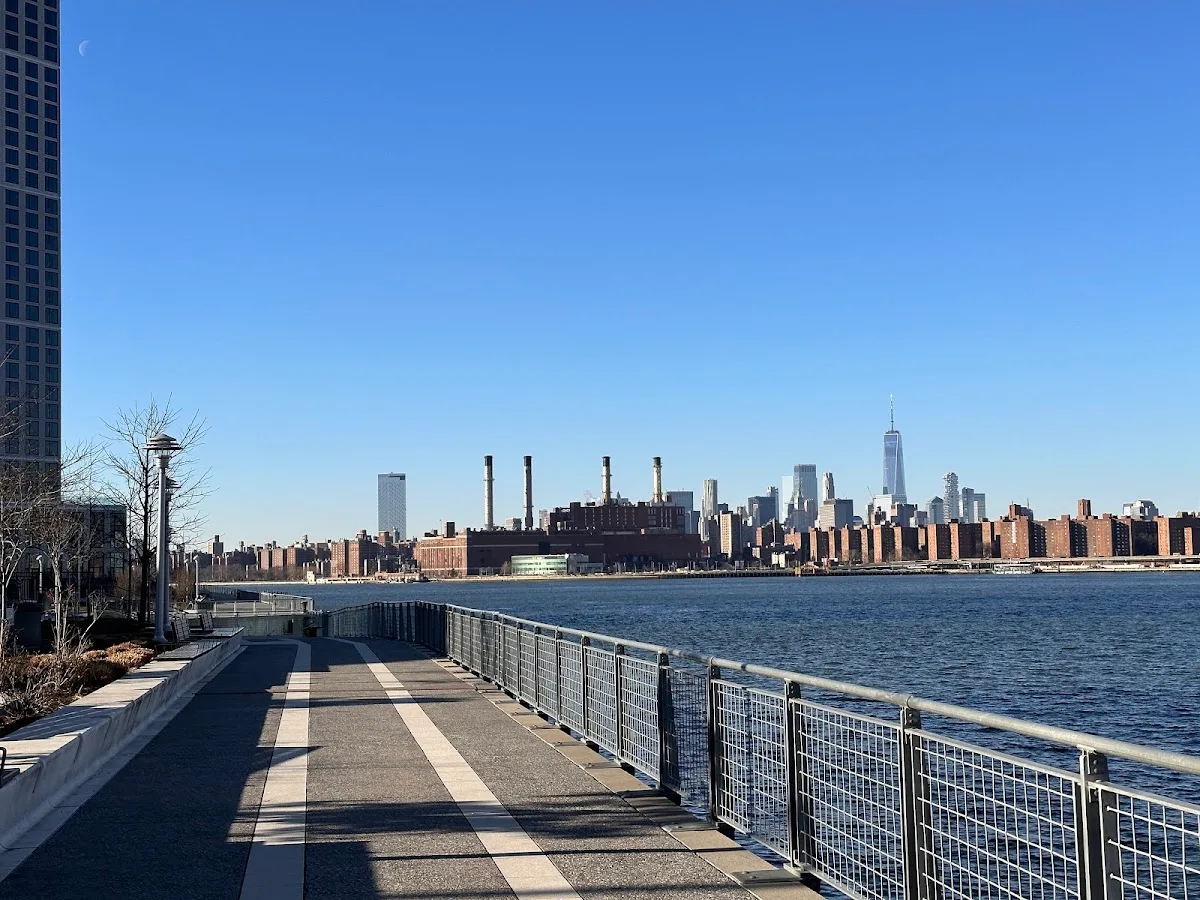 Greenpoint Landing Esplanade