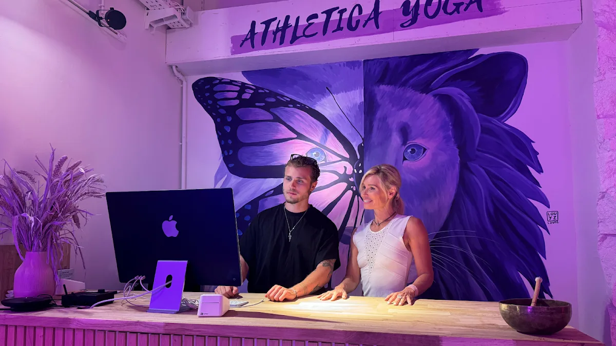 Athletica Yoga
