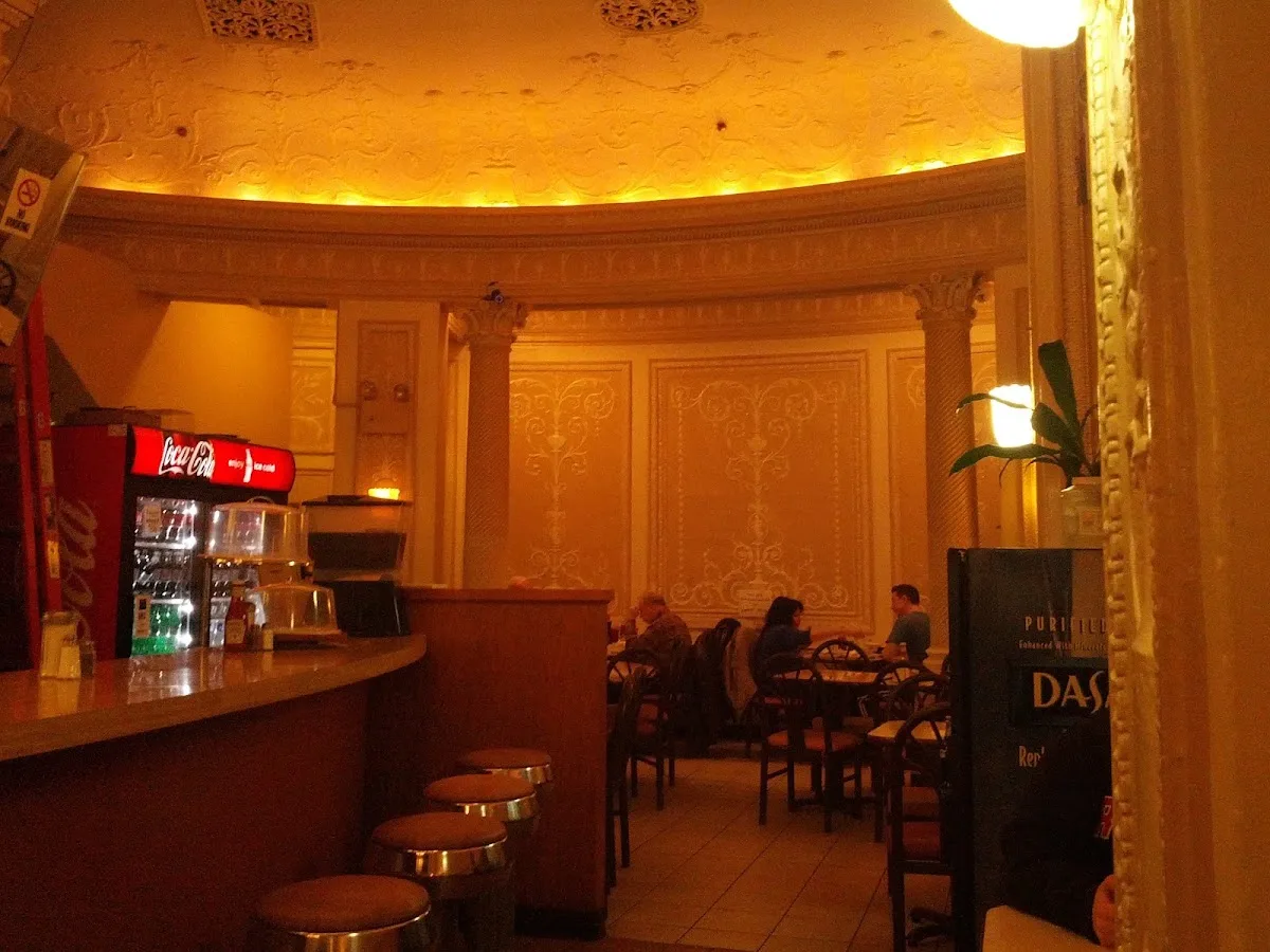 Cafe Edison
