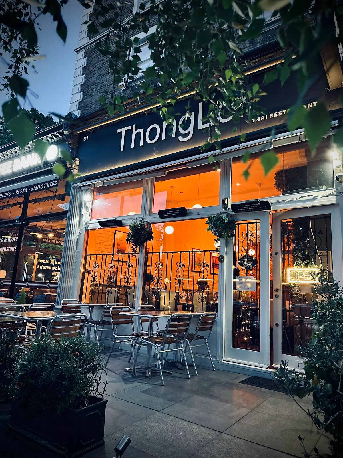 Thonglor