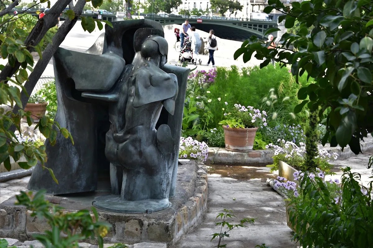 Outdoor Sculpture Museum