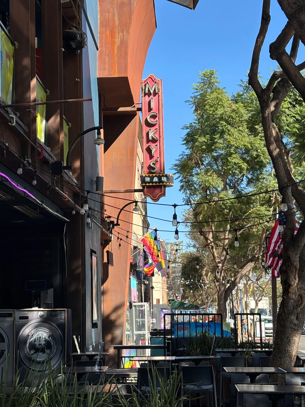 Rainbow District