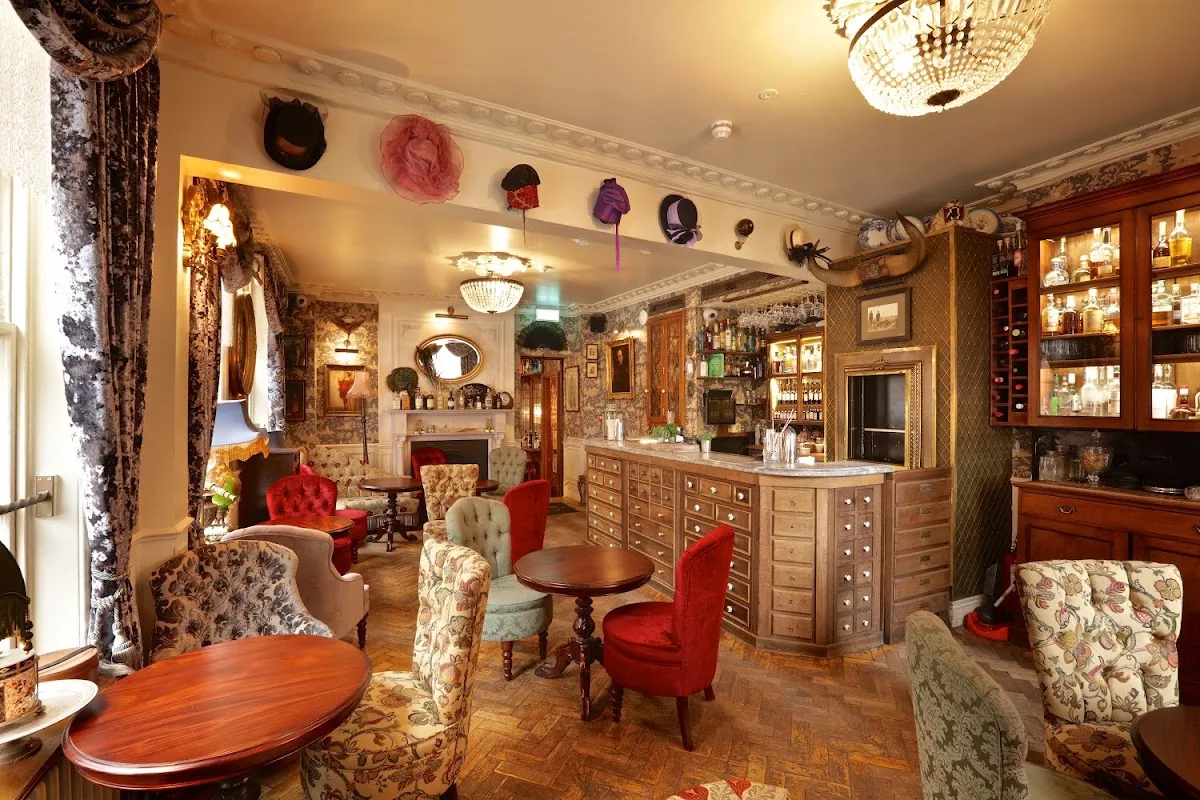 Mr Fogg's Tavern
