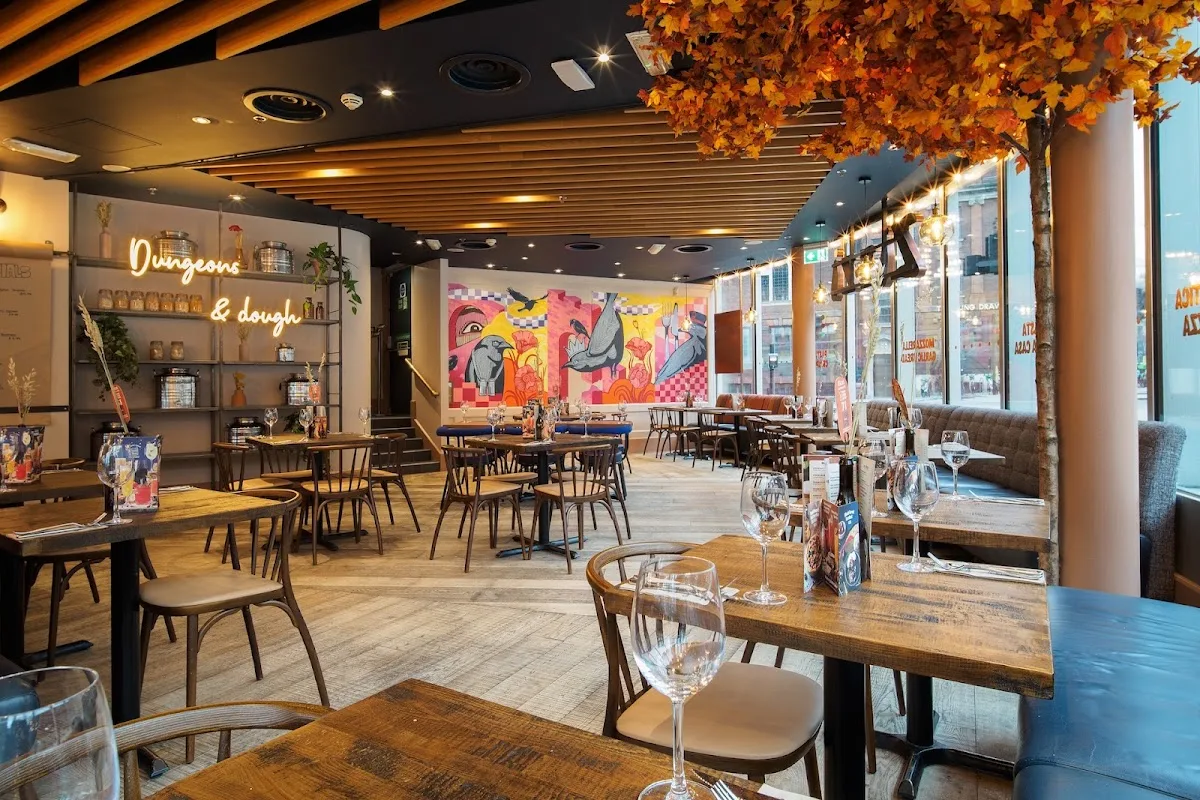 Zizzi - Tower Hill