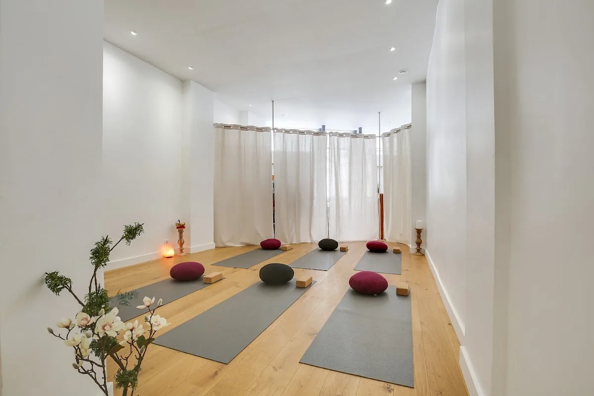 Yay Yoga Studio Yoga Paris 9