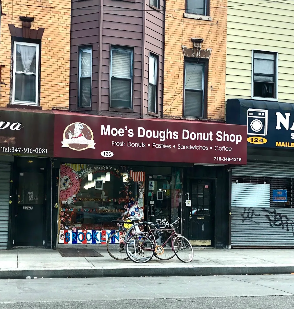 Moe's Doughs Donut Shop