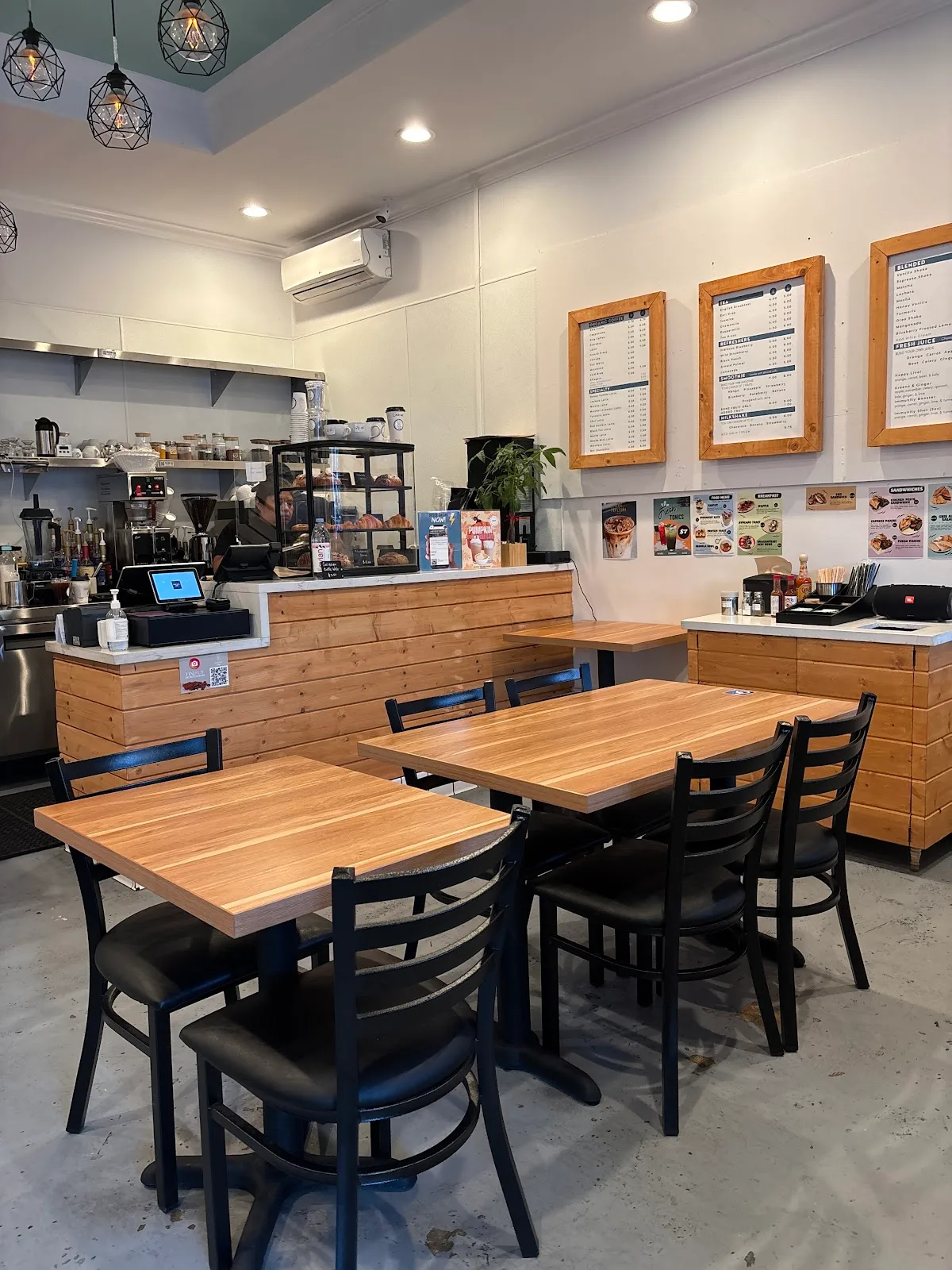 Izal Caffe