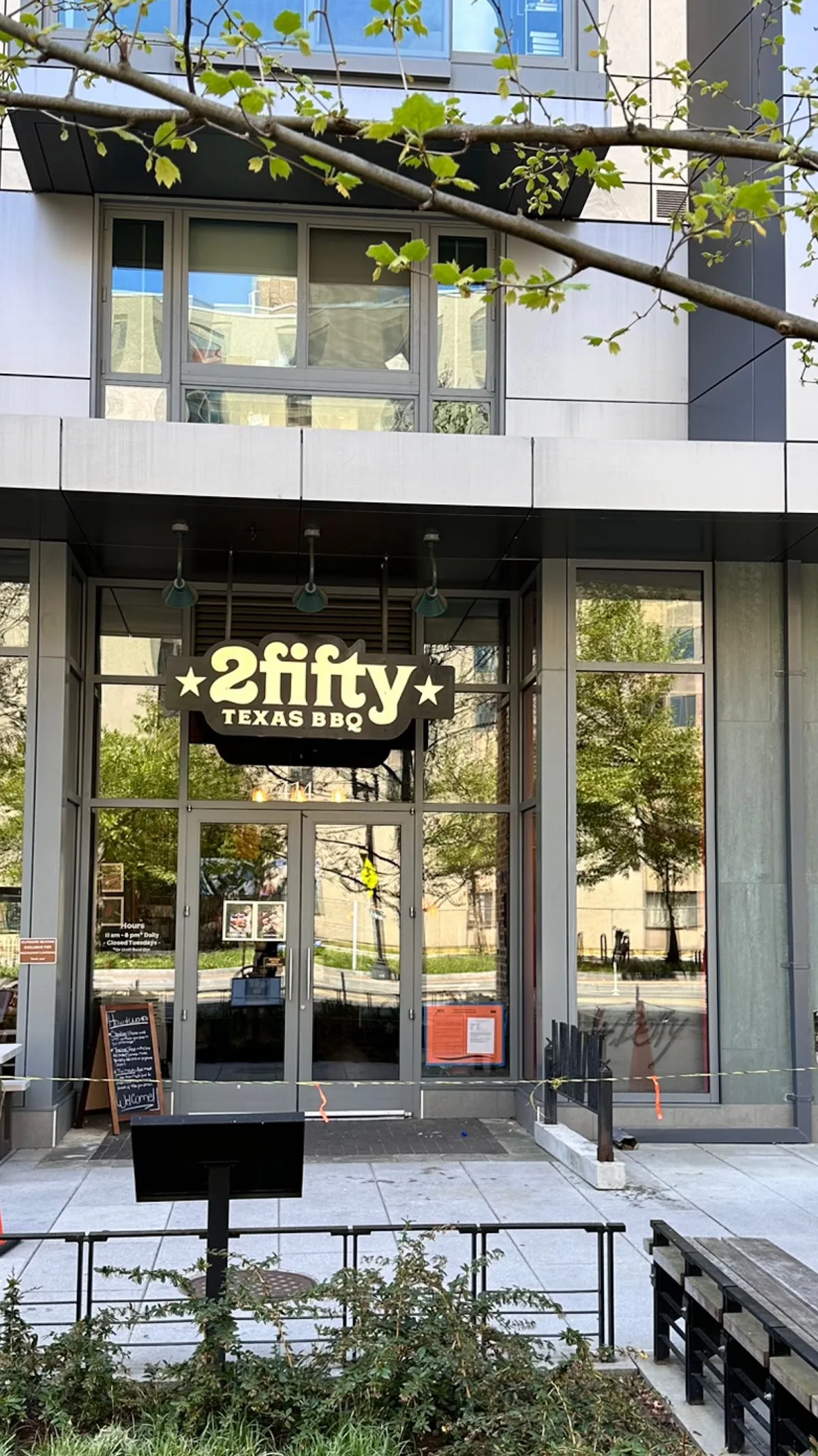 2fifty Texas BBQ, K St.