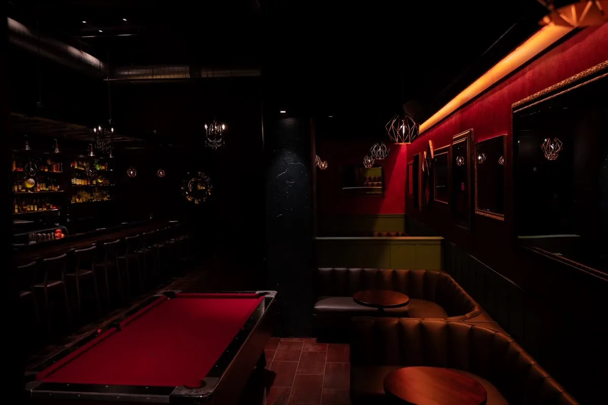 The Grayson Bar