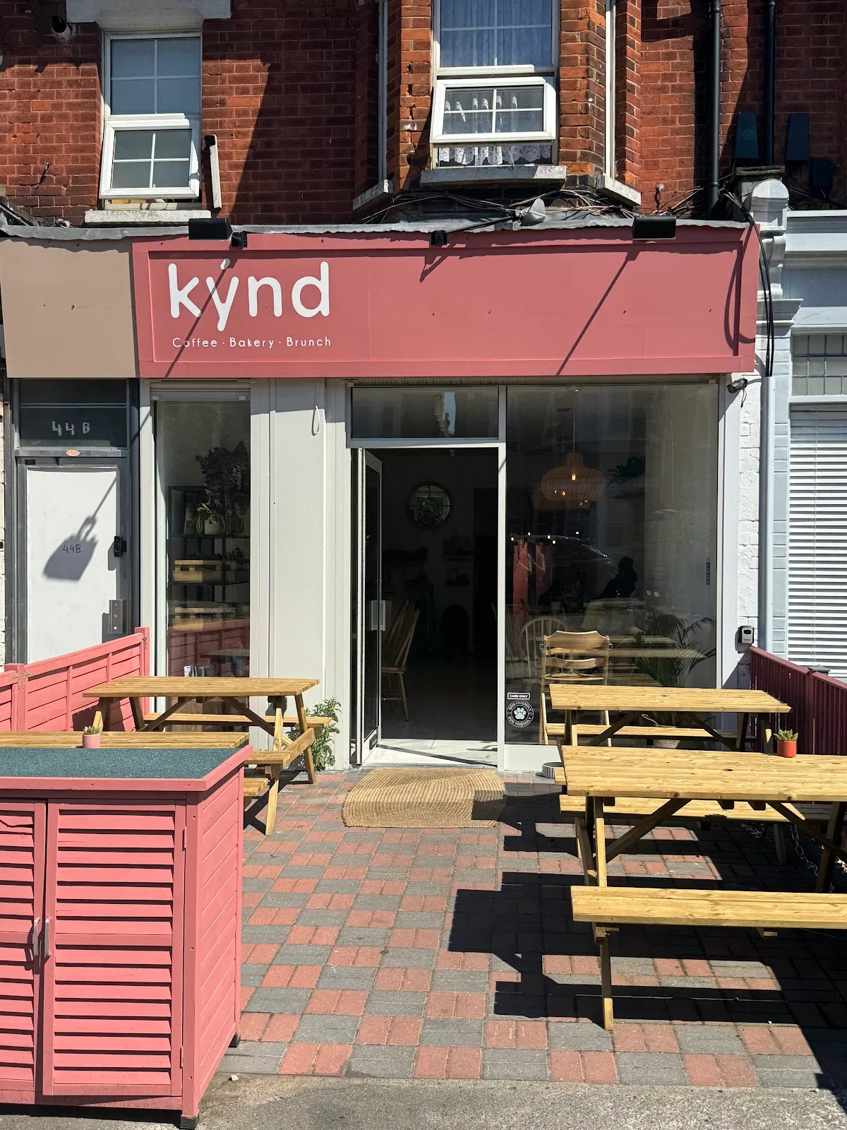 Kynd London Cafe