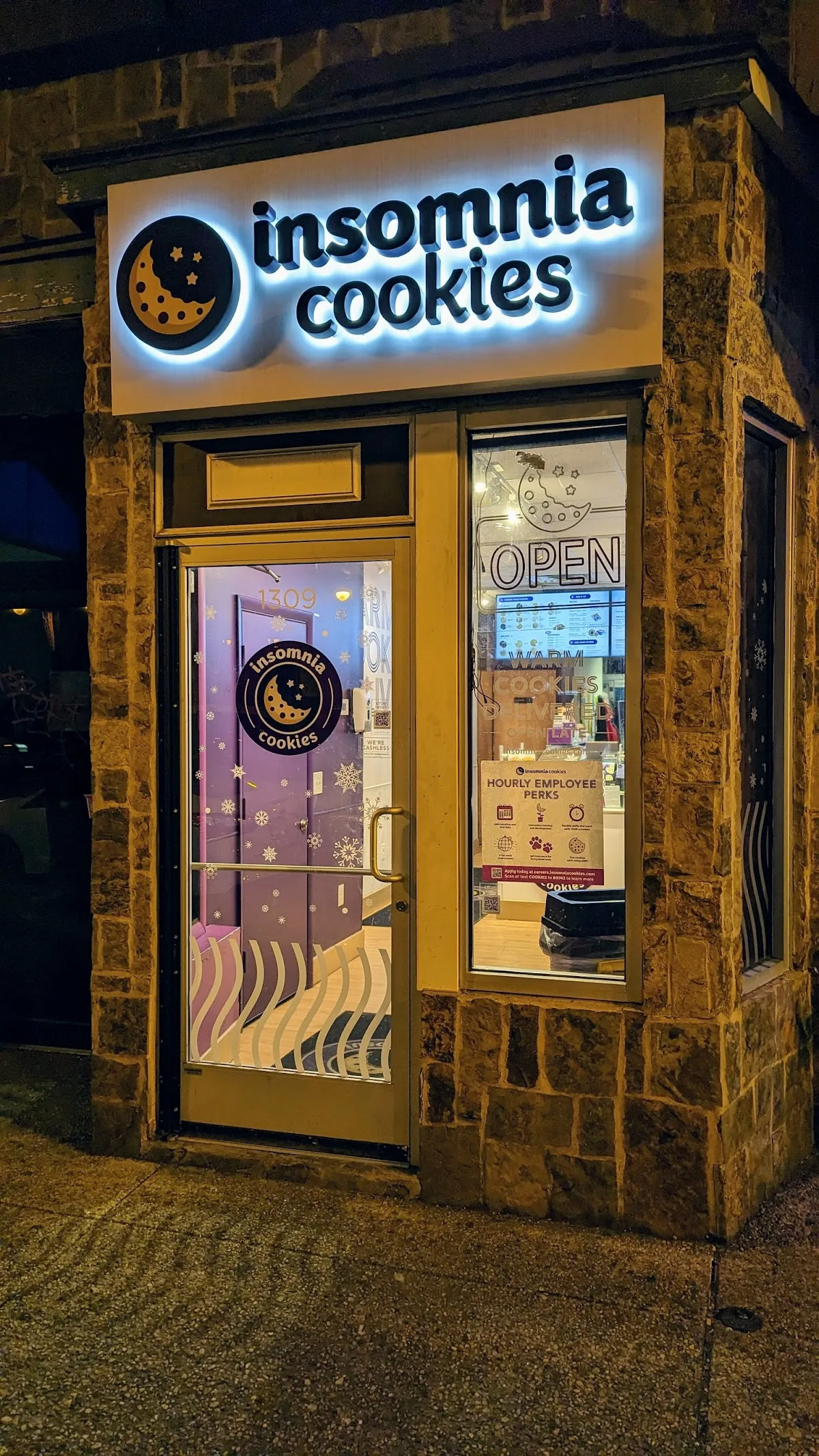 Insomnia Cookies