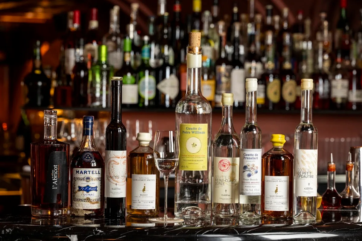 Experimental Cocktail Club