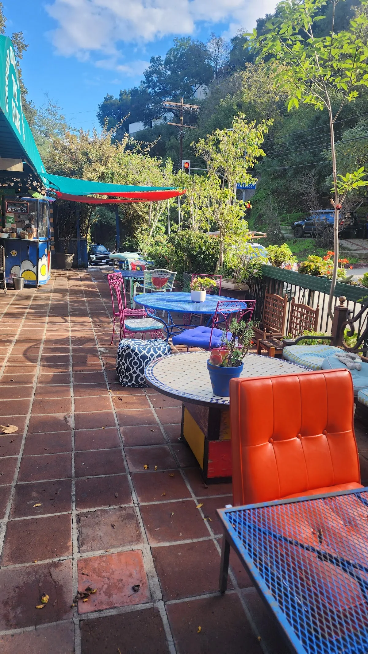 Lilly's Laurel Canyon Cafe