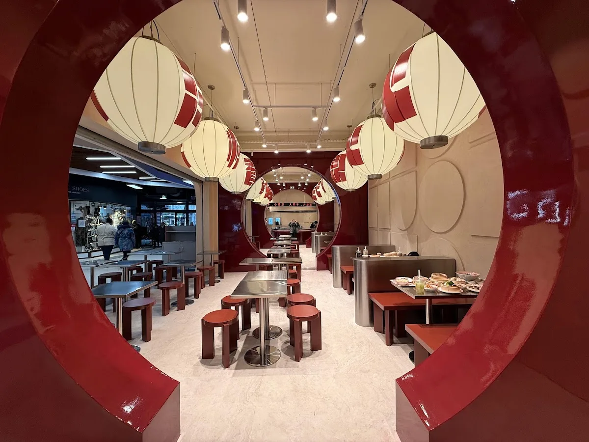 Dinghuohuo Canteen – Guy Môquet