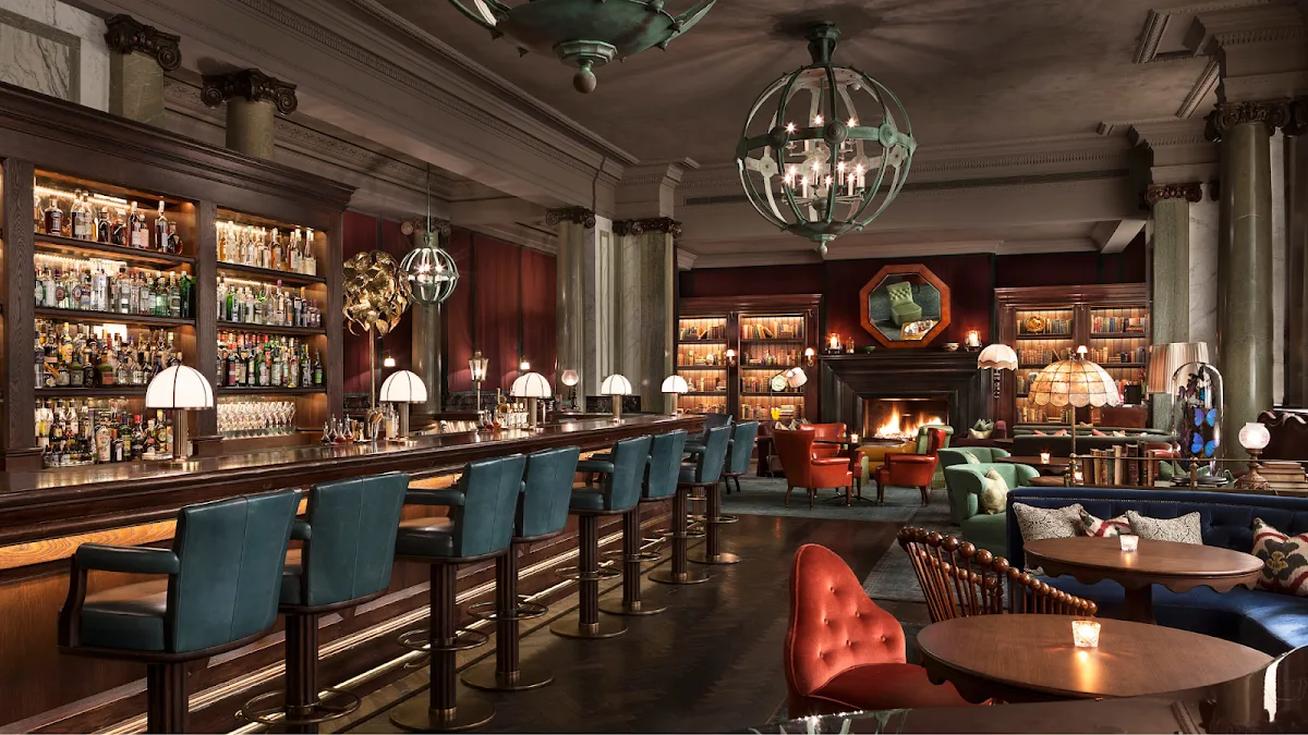 Scarfes Bar