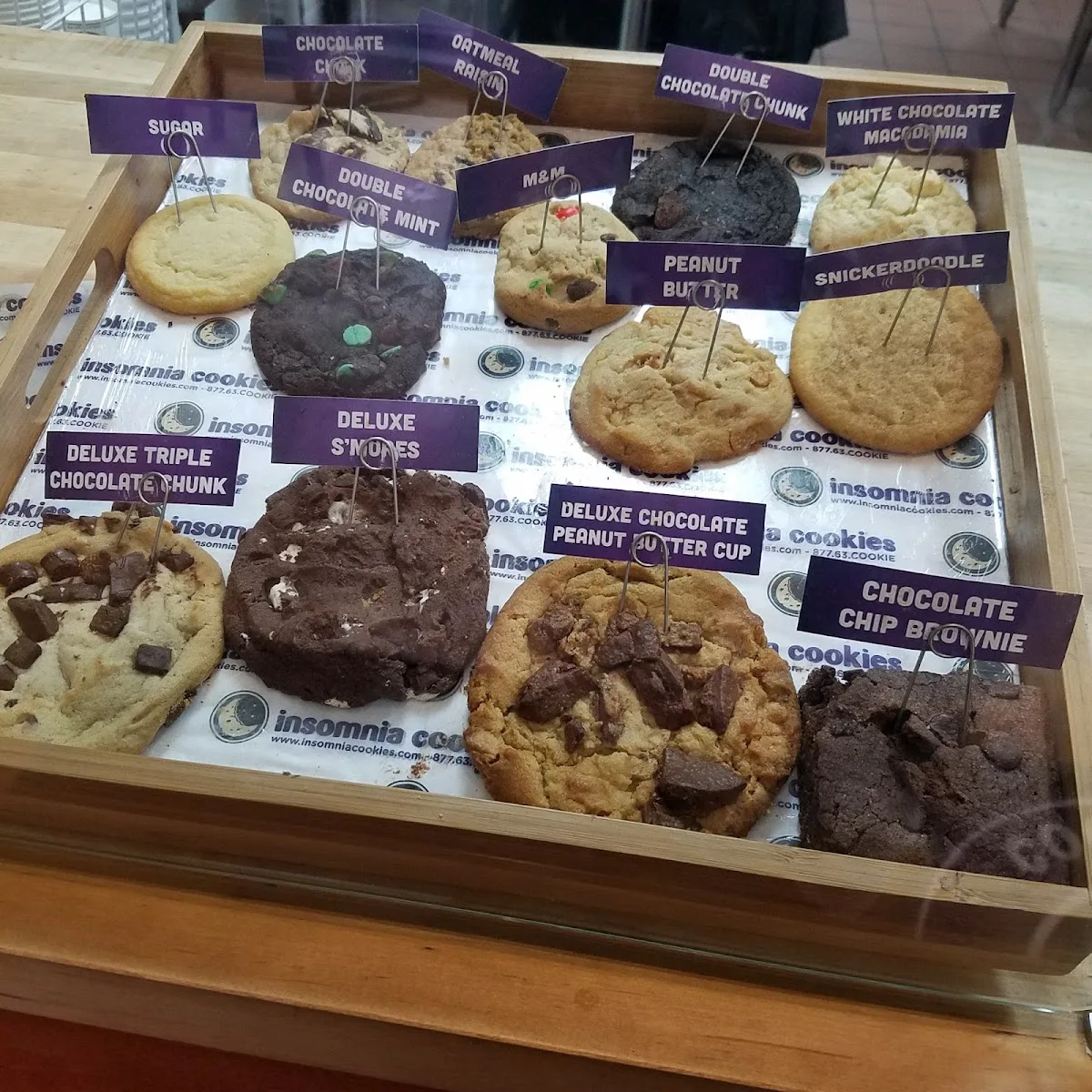 Insomnia Cookies