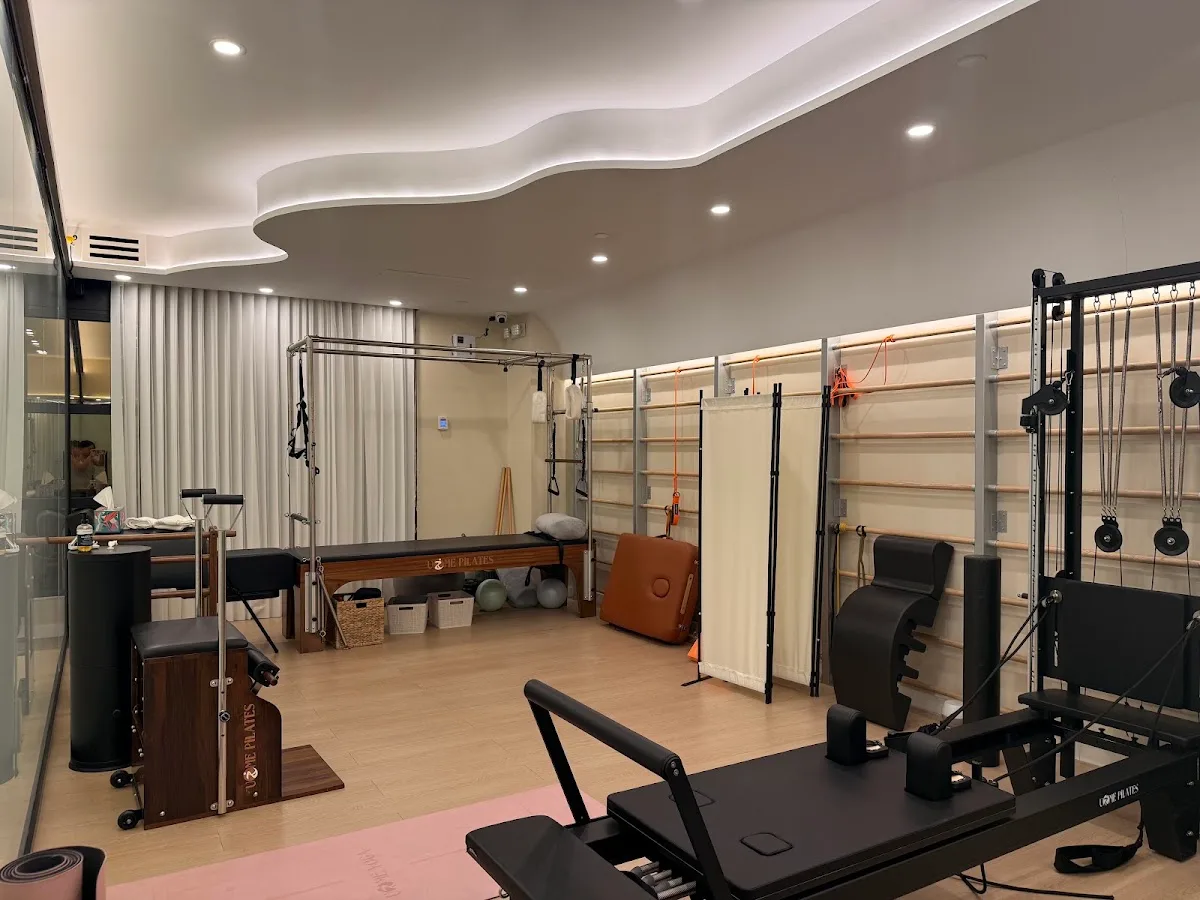 UME PILATES & YOGA