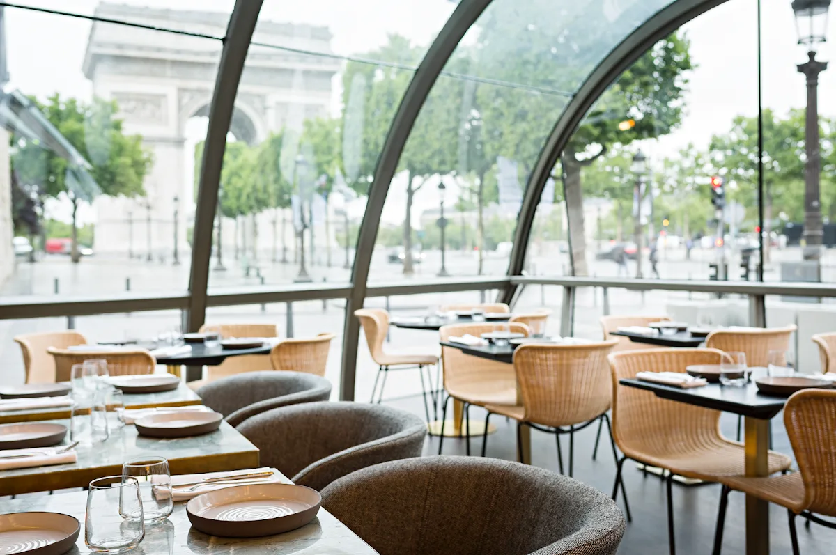 Restaurant LE Drugstore