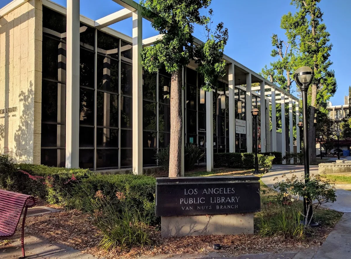 Van Nuys Branch Library