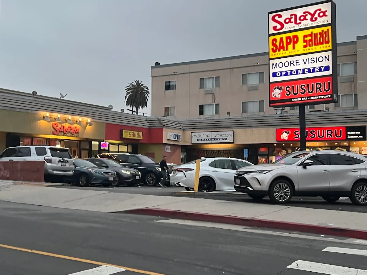 Salaya Plant-Based Kitchen