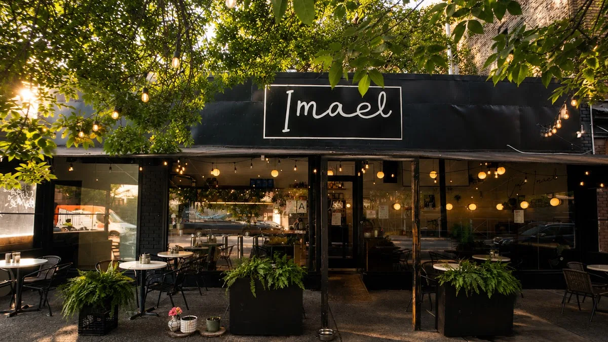 Imael Café & Wine Bar