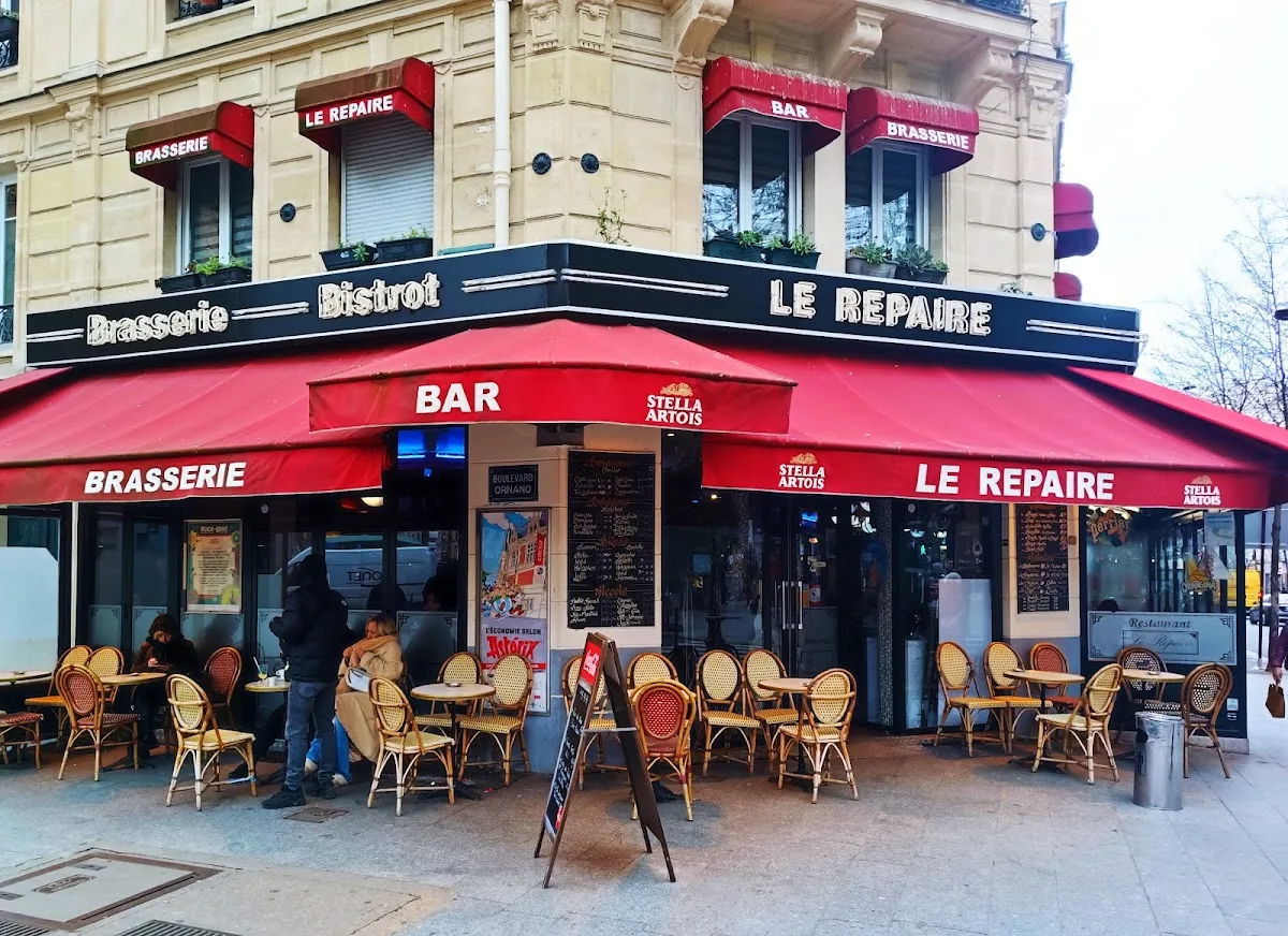 Le Repaire