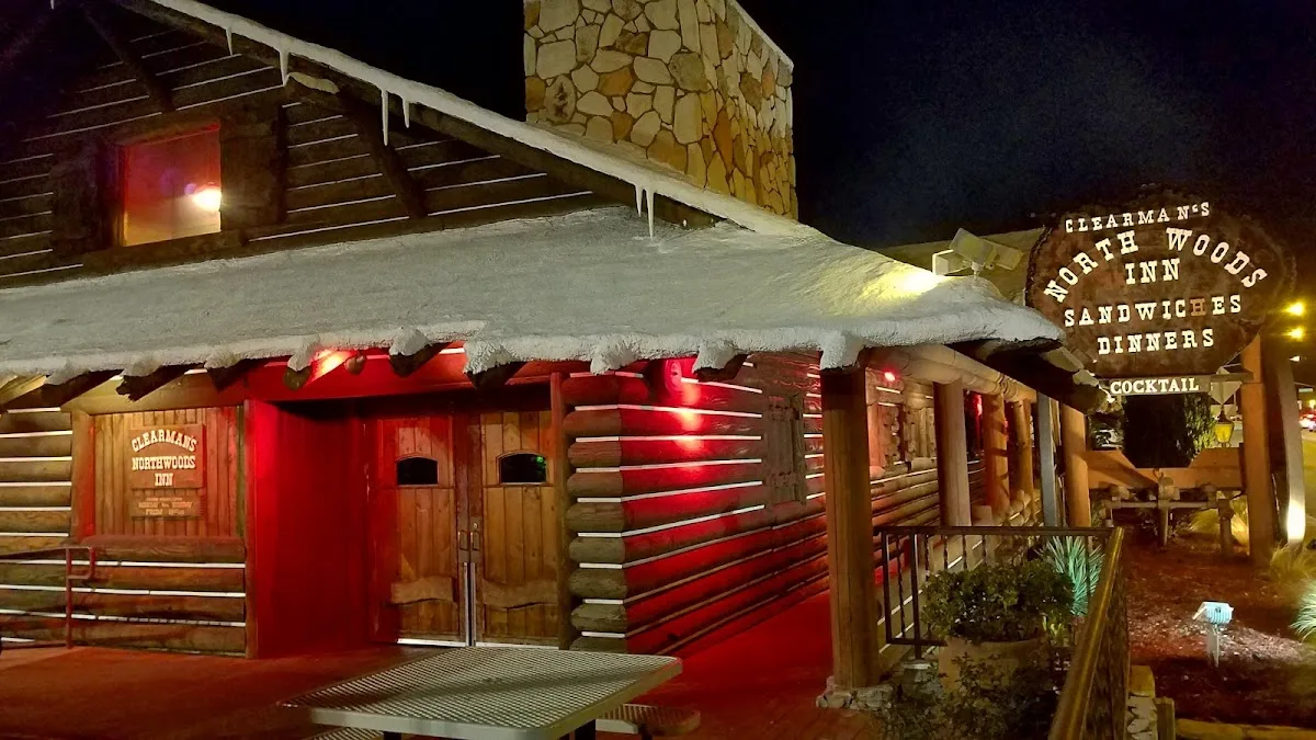 Clearman's North Woods Inn - San Gabriel