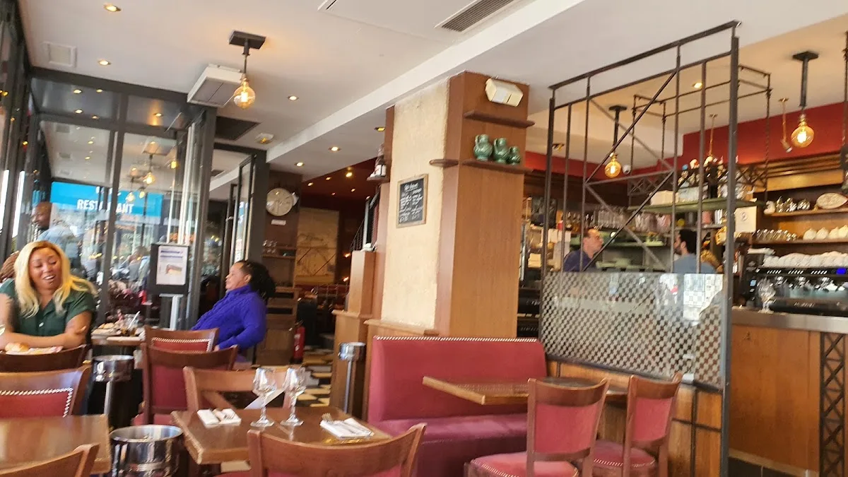 Paris Nord Café