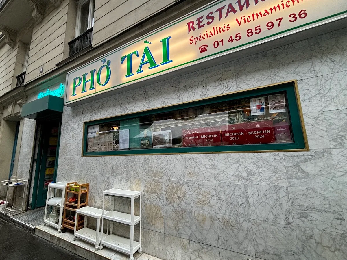 Phó 18