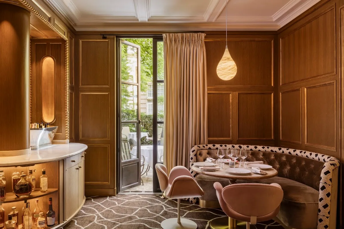 Restaurant Anne - Place des Vosges, le Pavillon de la Reine