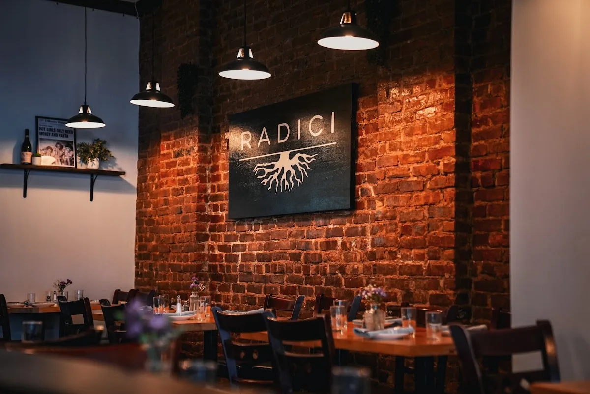 Radici