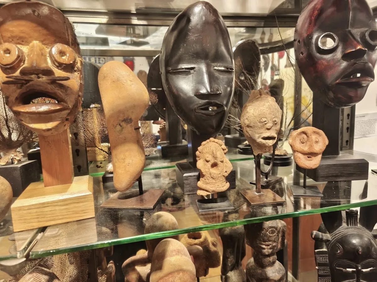 Galerie Graine -art africain - soclage
