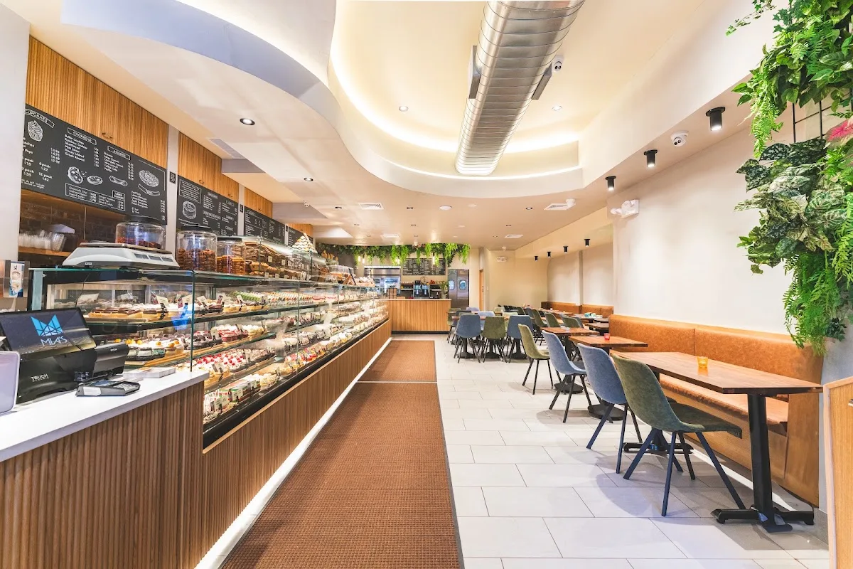 Mia’s Brooklyn Bakery
