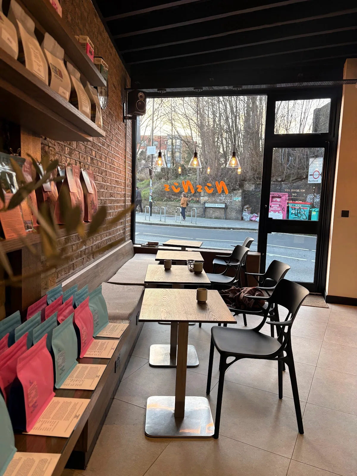 Nūs Nūs Coffee