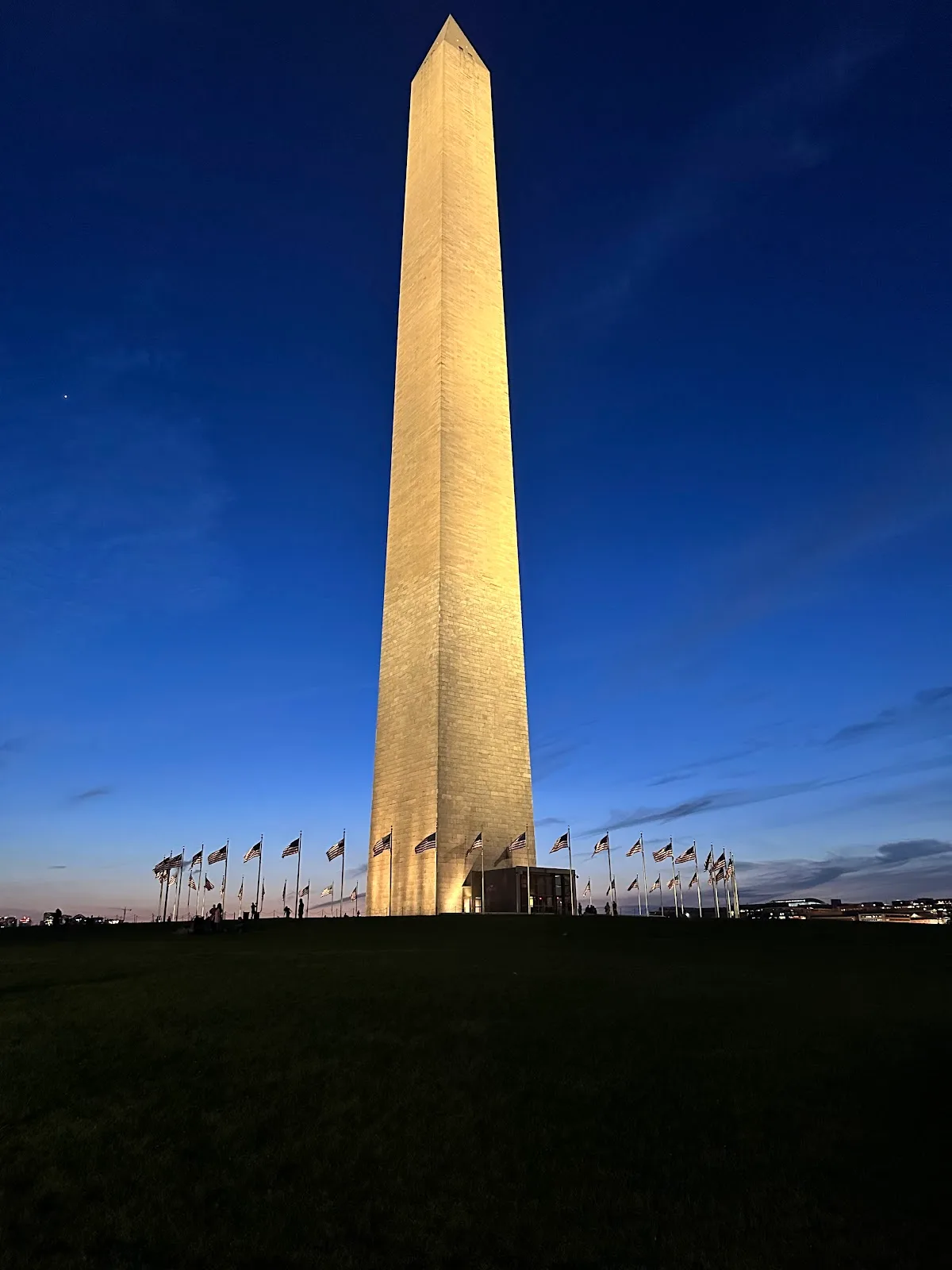 Washington Monument Bookstore