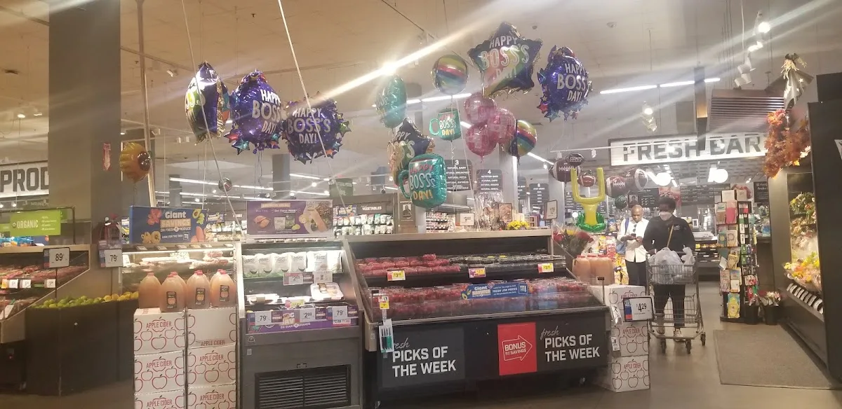 Giant Food Bakery