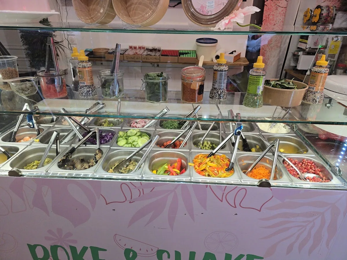 Poke & Shake