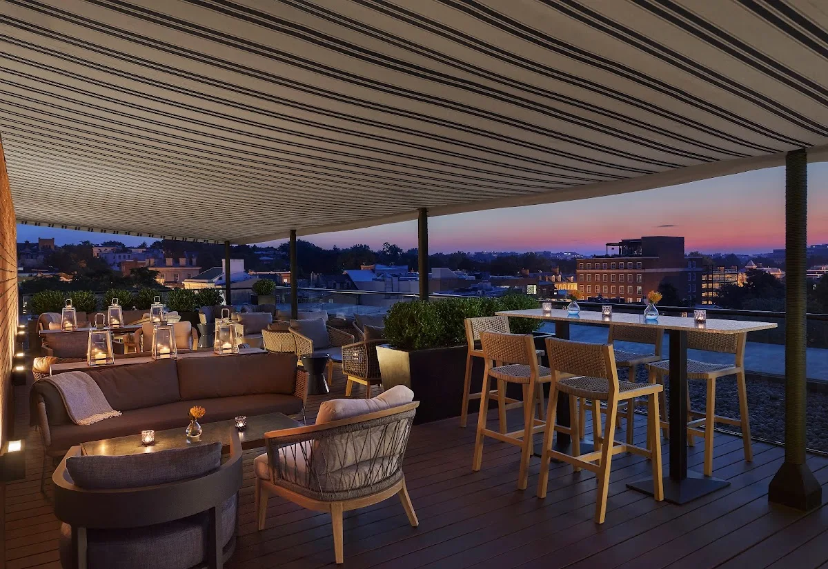 CUT D.C. by Wolfgang Puck