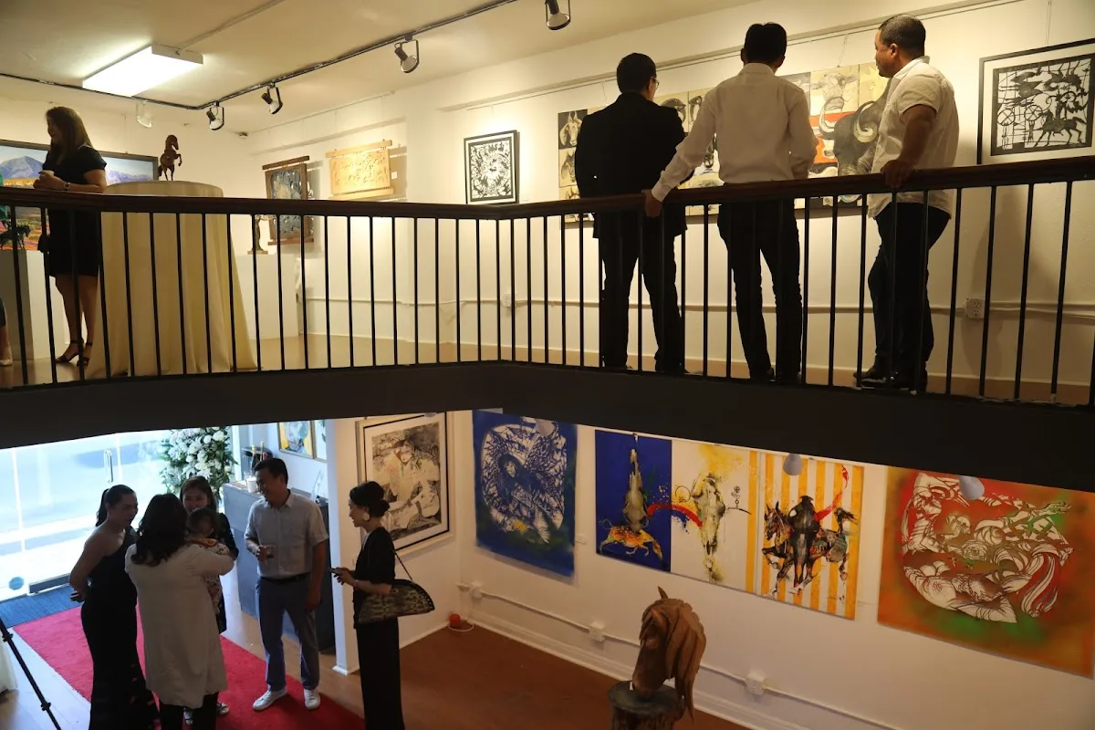 Hunnu Art Nomadic Gallery